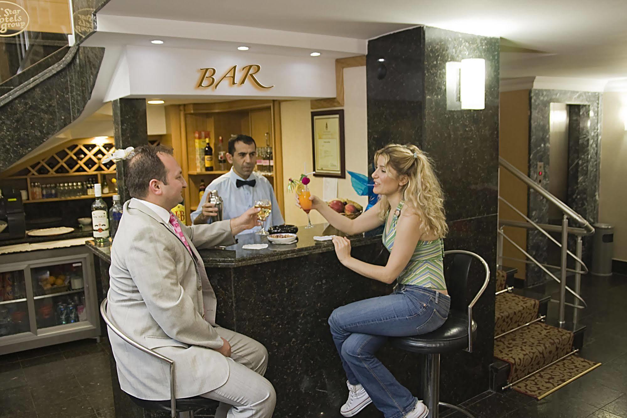 Park Star Hotel Taksim Provincia di Provincia di Istanbul Esterno foto